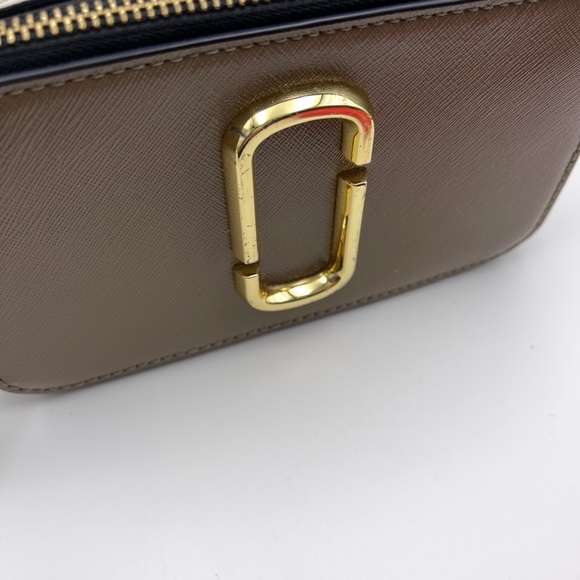 Marc Jacob Snapshot crossbody multi leather bag gray with dust bag gold strap - Picture 4 of 16